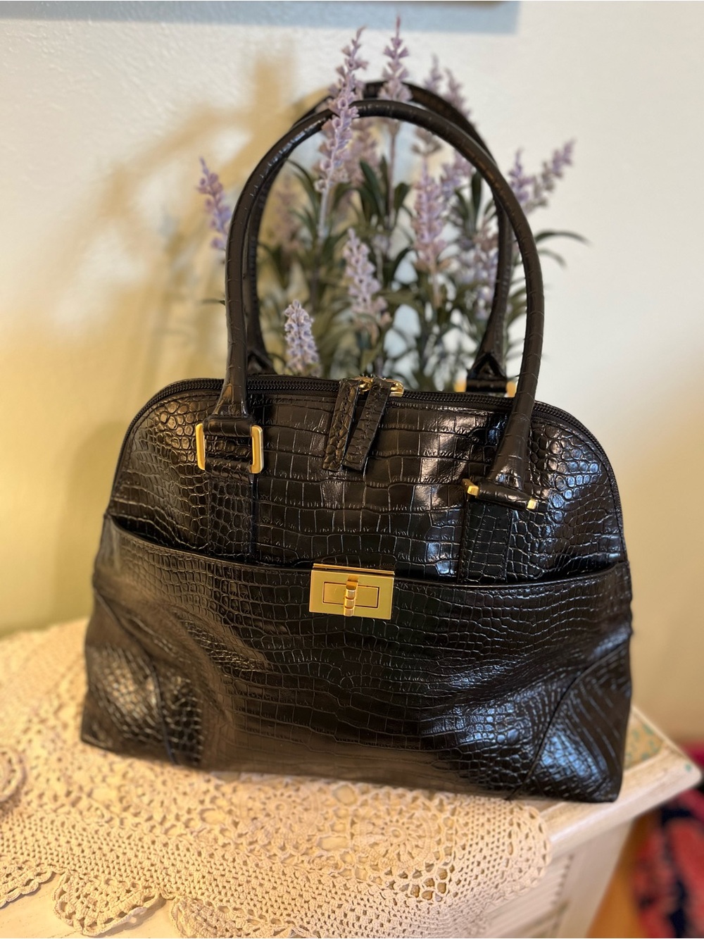 Talbots Croc Embossed Black Leather Dome Shoulder Bag Excellent Condition